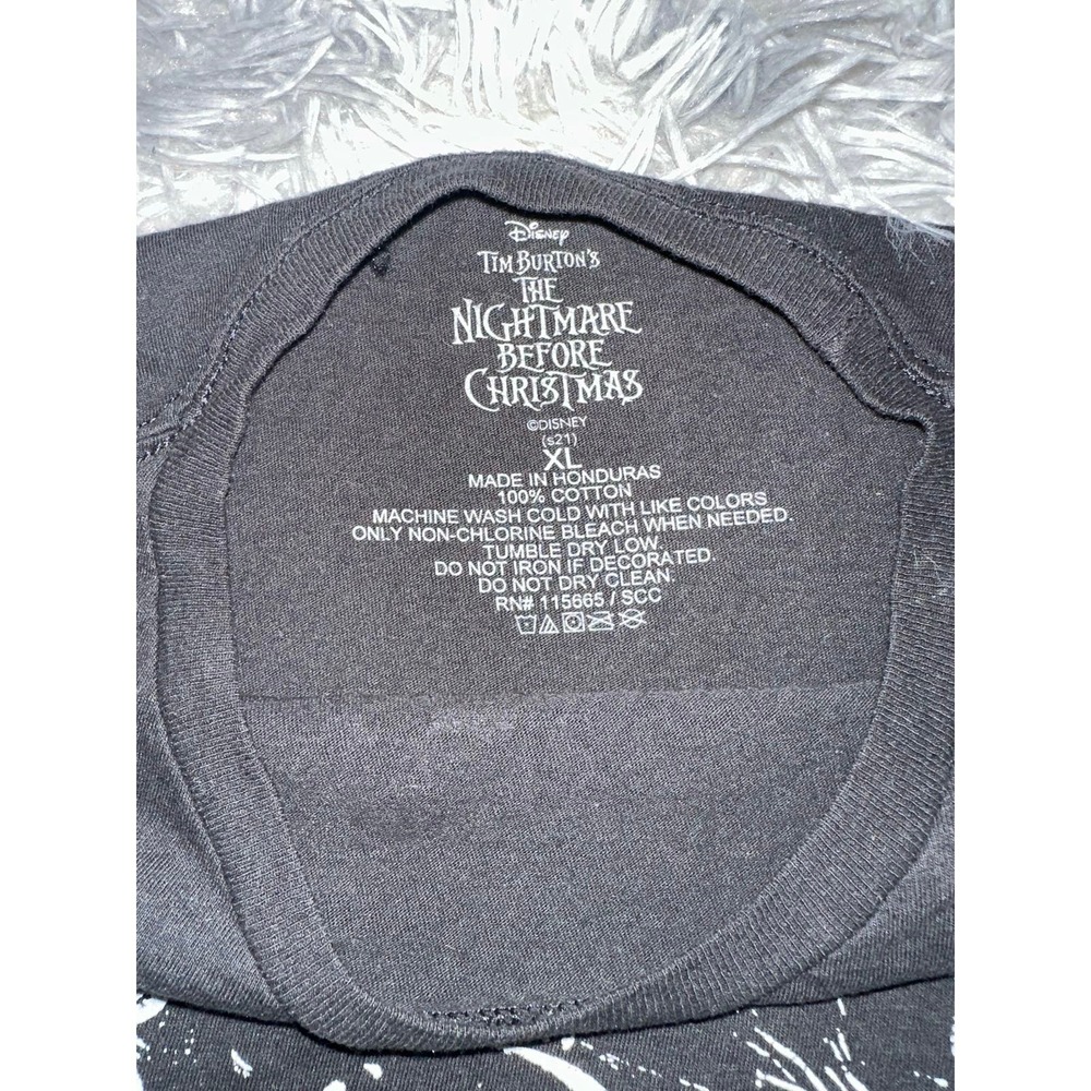 Disney Tim Burton's Nightmare Before Christmas T-Shirt Mens XL - Picture 3 of 3